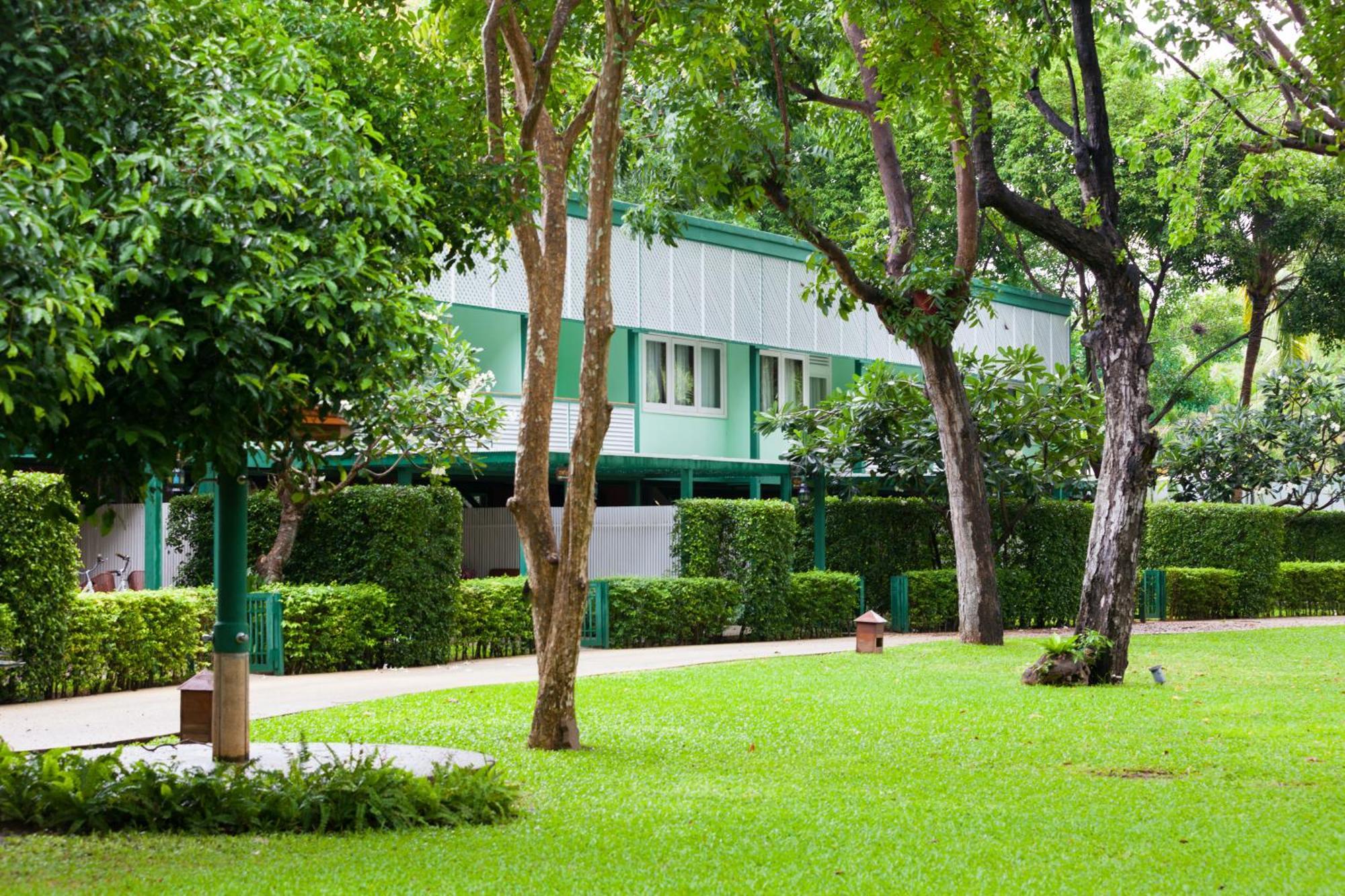 Raya Resort Beach Front - The Most Green Resort In Cha-Am Eksteriør billede